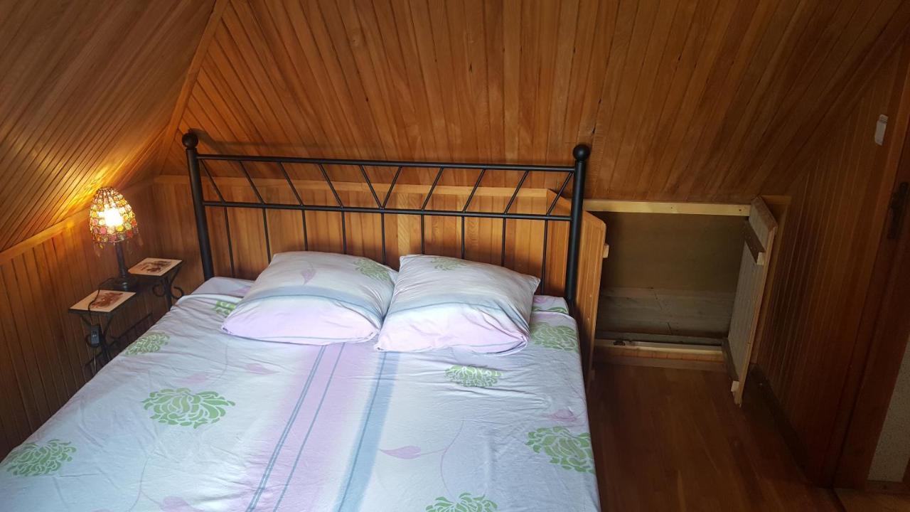 Peahen Residence Σιγκούλντα Εξωτερικό φωτογραφία
